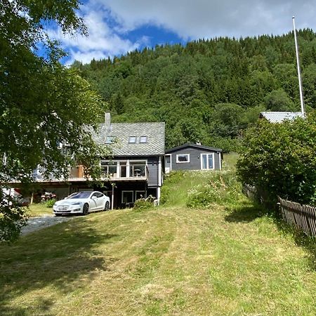 Voss- Oppheim Suite Private Cozy Cabin Воссестранн Экстерьер фото